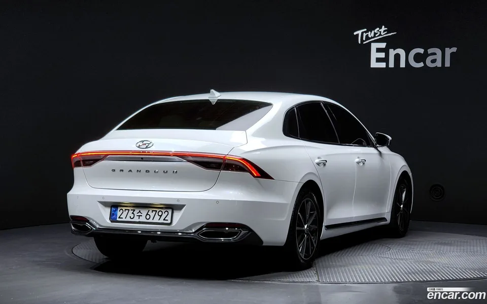 Hyundai Grandeur IG 2.5 2022 — миниатюра 2