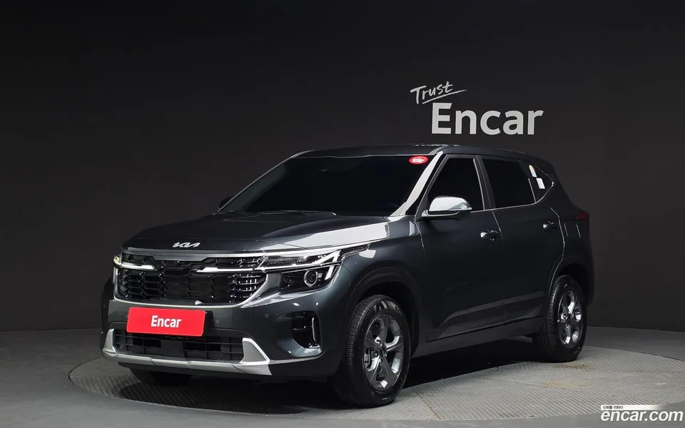 Kia Seltos 2.0 4WD 2025 — фото 1, купить с доставкой в Москву