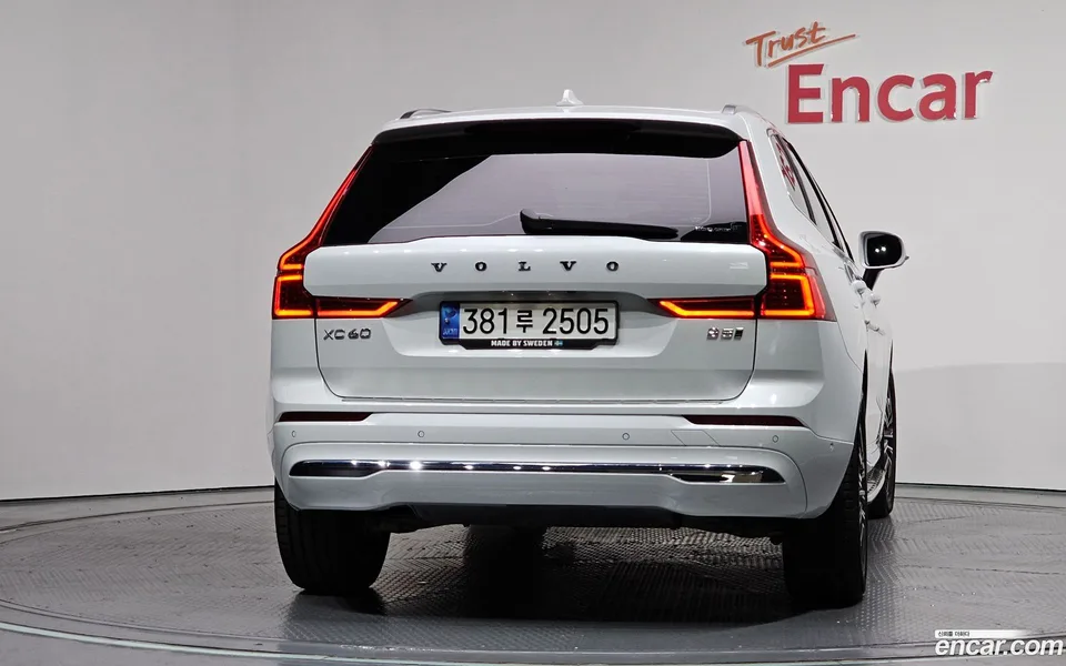 Volvo XC60 B5 2022 — миниатюра 4