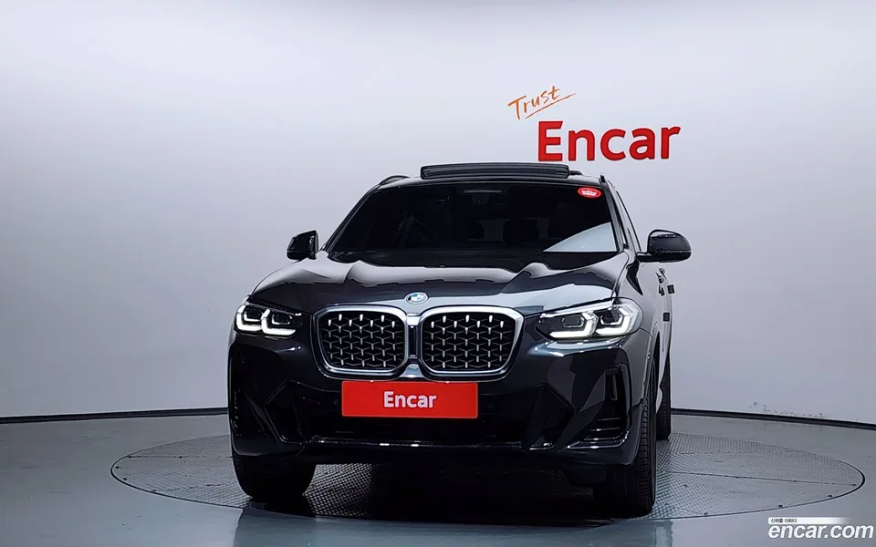BMW X4 xDrive20i M 2022 — миниатюра 3