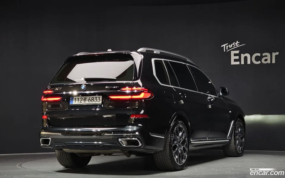BMW X7 xDrive 40i M 6 2023 — миниатюра 2
