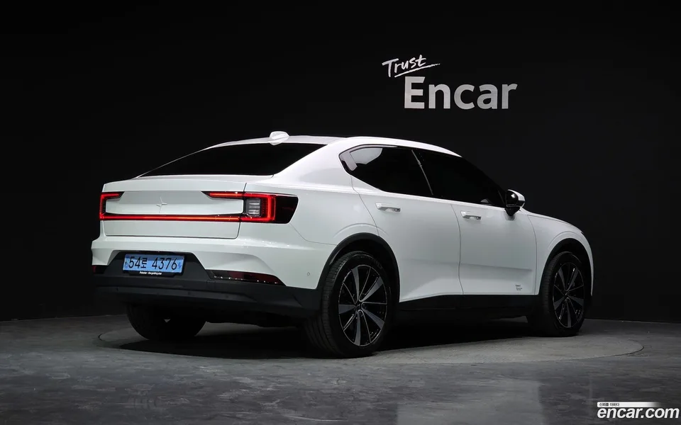 Polestar Polestar 2 2022 — миниатюра 2