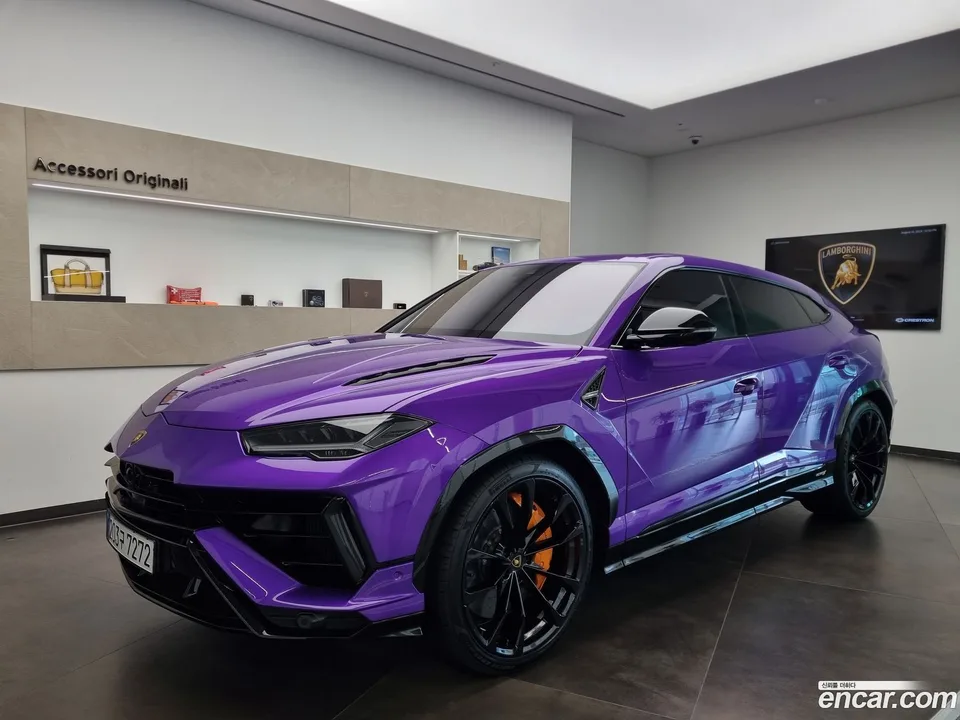 Lamborghini Urus 4.0 V8 S 2024 — фото 1, купить с доставкой в Москву