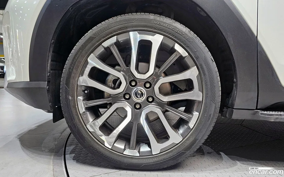 KG Mobility Torres 1.5 2WD 2022 — миниатюра 5