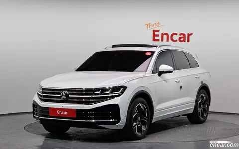 Volkswagen Touareg 2024 купить в Москве