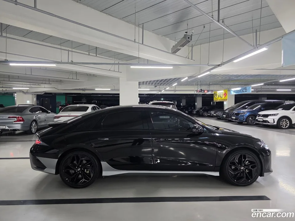 Hyundai Ioniq 6 AWD 2023 — миниатюра 3