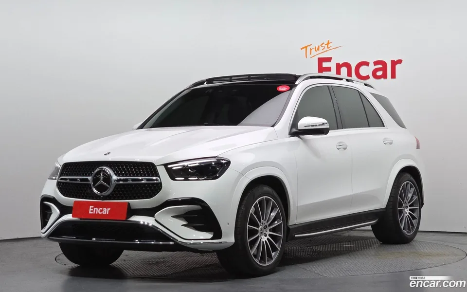 Mercedes-Benz GLE-Class GLE450 4MATIC 2024 — фото 1, купить с доставкой в Москву