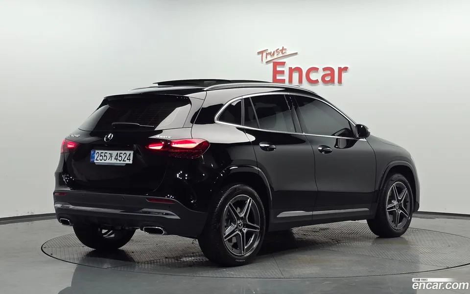 Mercedes-Benz GLA-Class GLA250 4MATIC 2025 — миниатюра 2