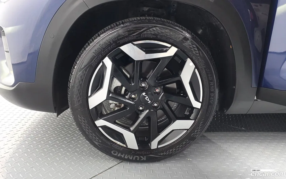 Kia Seltos 1.6 2WD 2023 — миниатюра 5