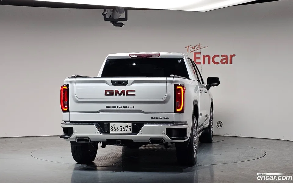 GMC Sierra 2023 — миниатюра 4