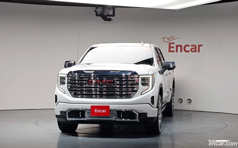 GMC Sierra 2023 — миниатюра 3