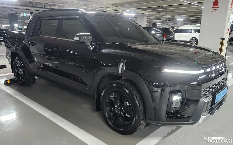 KG Mobility Musso EV 2025 — миниатюра 3