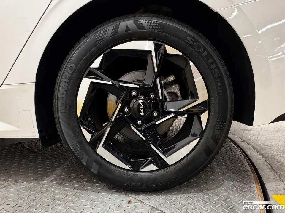 Kia K5 2.0 2024 — миниатюра 5