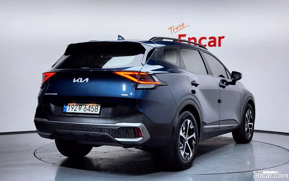 Kia Sportage Hybrid 2WD 2022 — миниатюра 2