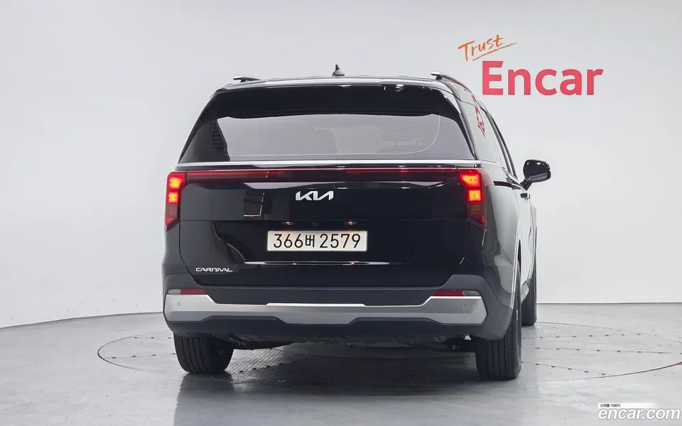 Kia Carnival 9 2025 — миниатюра 4