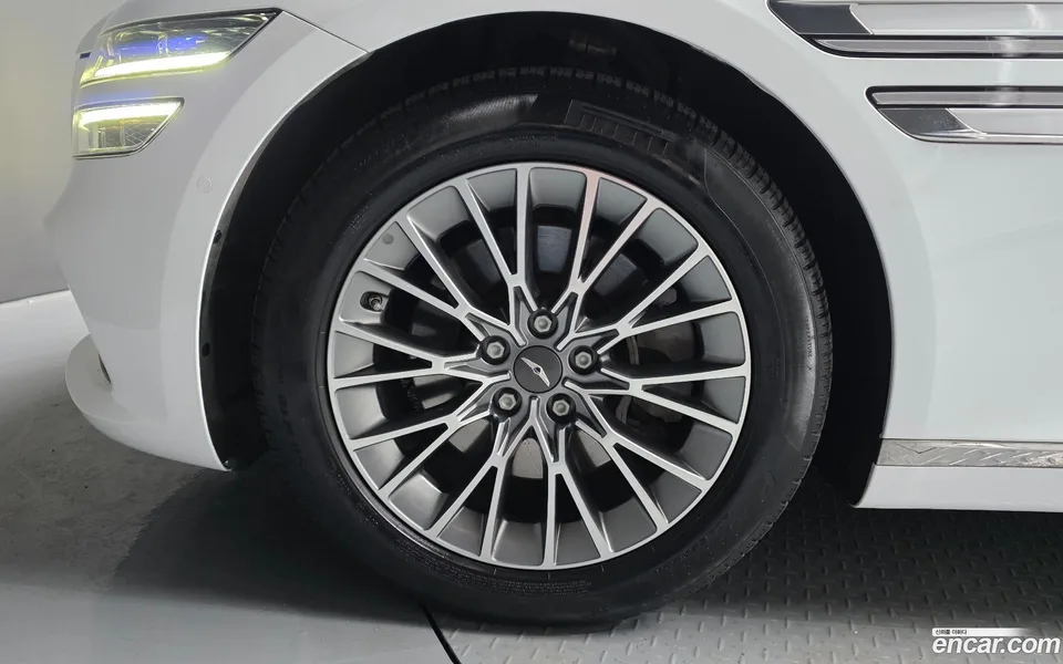Genesis G80 2.5 2WD 2022 — миниатюра 5