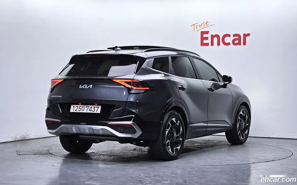 Kia Sportage 1.6 2WD 2022 — миниатюра 2