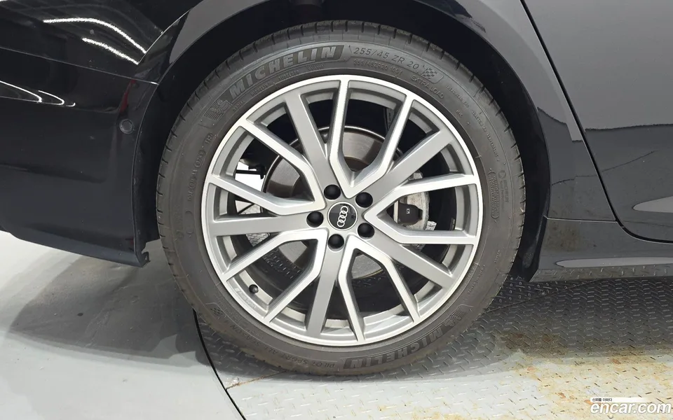 Audi A6 45 TDI 2023 — миниатюра 2