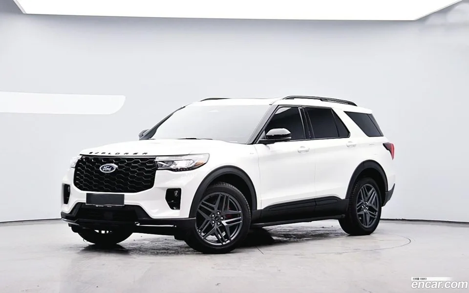 Ford Explorer 2.3 ST- 4WD 2025 — миниатюра 3