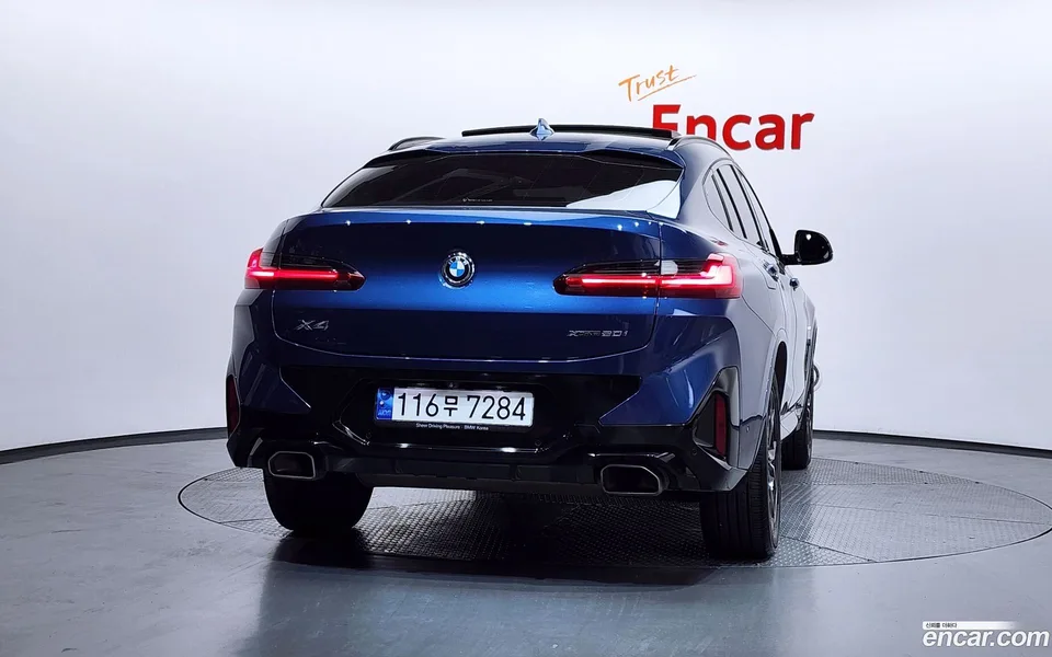 BMW X4 xDrive20i M 2023 — миниатюра 4