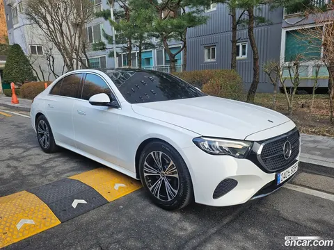 Mercedes-Benz E-Class (W214) 2025 купить в Москве