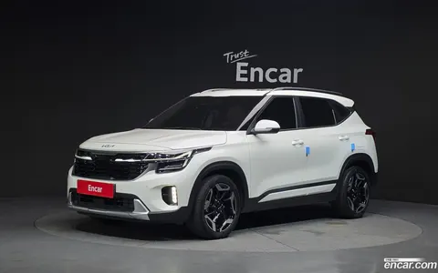 Kia Seltos 2023 купить в Москве