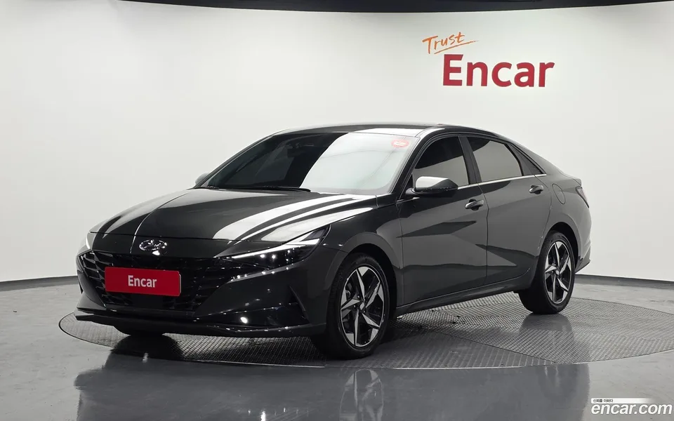 Hyundai Avante 1.6 2022 — фото 1, купить с доставкой в Москву