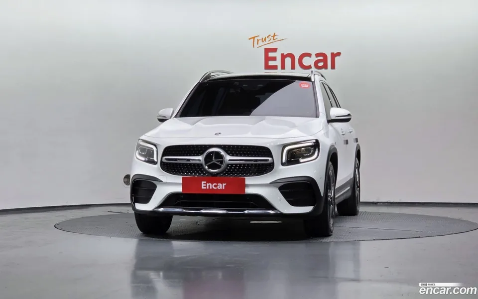 Mercedes-Benz GLB-Class GLB250 4MATIC 2022 — миниатюра 3