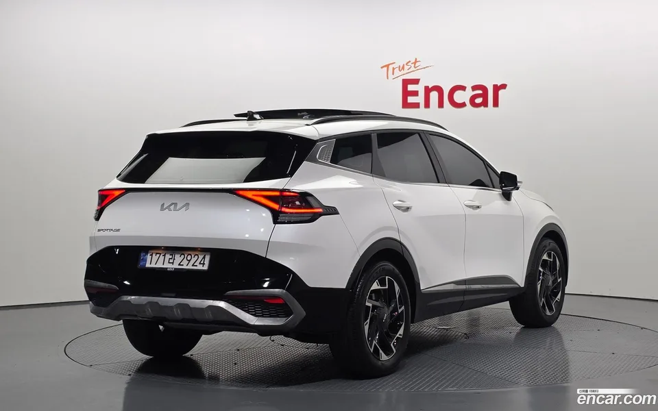 Kia Sportage 1.6 2WD 2024 — миниатюра 2