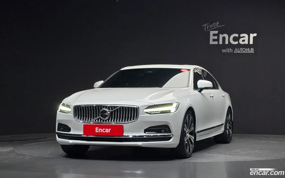Volvo S90 B6 AWD 2022 — миниатюра 3