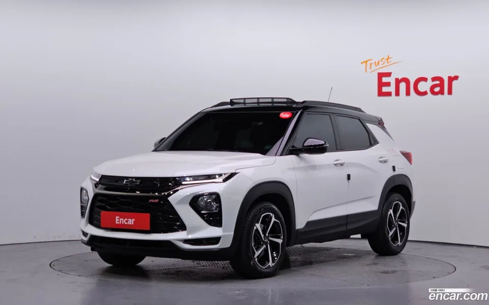 Chevrolet Trailblazer 1.3 2WD 2022 — фото 1, купить с доставкой в Москву