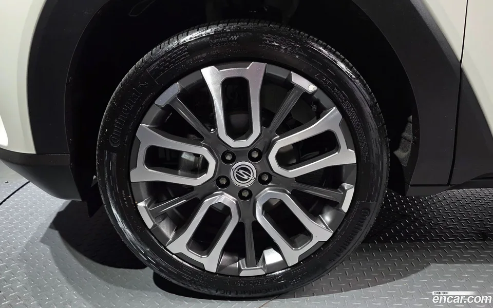 KG Mobility Torres 1.5 2WD 2023 — миниатюра 5