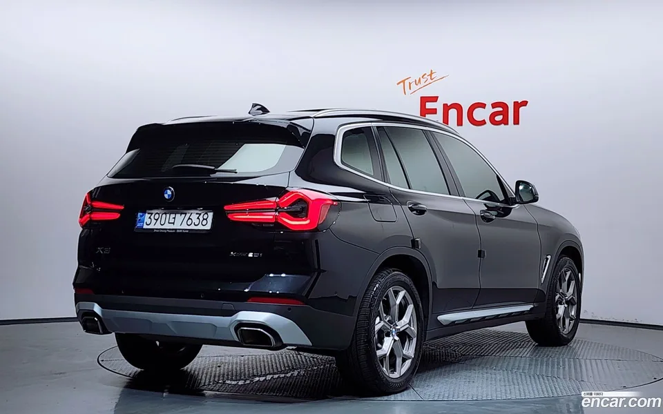 BMW X3 xDrive 20i 2022 — миниатюра 2