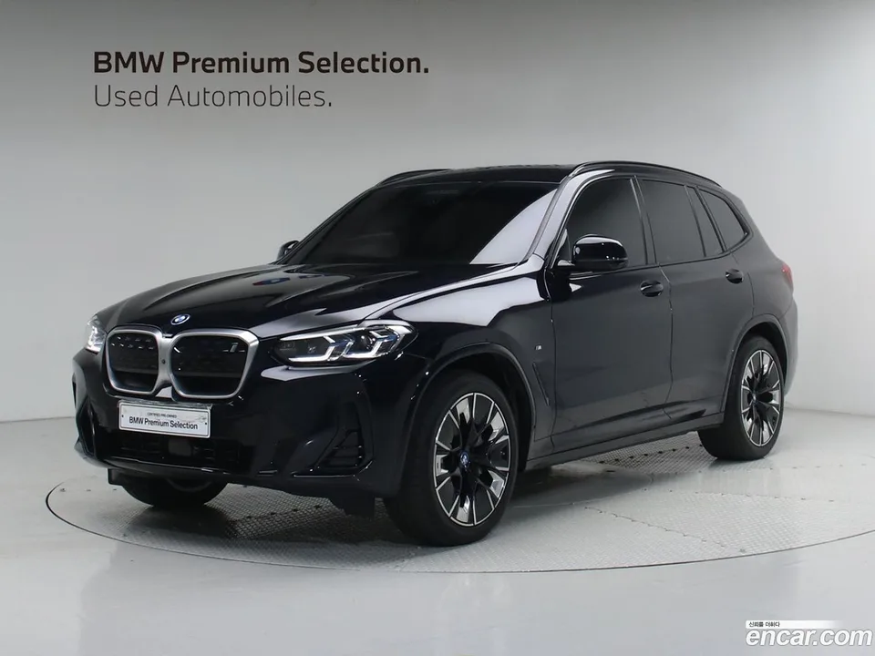 BMW iX3 M 2025 — фото 1, купить с доставкой в Москву