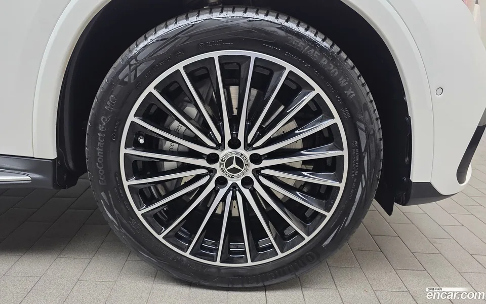 Mercedes-Benz GLC-Class GLC300 4MATIC 2024 — миниатюра 5