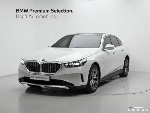 BMW 5 Series (G60) 2025 купить в Москве