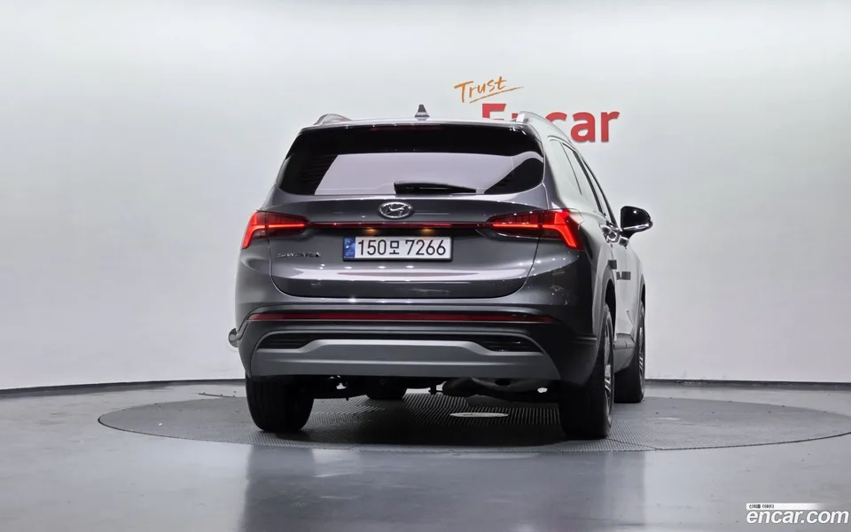 Hyundai Santa Fe 2.5T 2WD 2023 — миниатюра 4