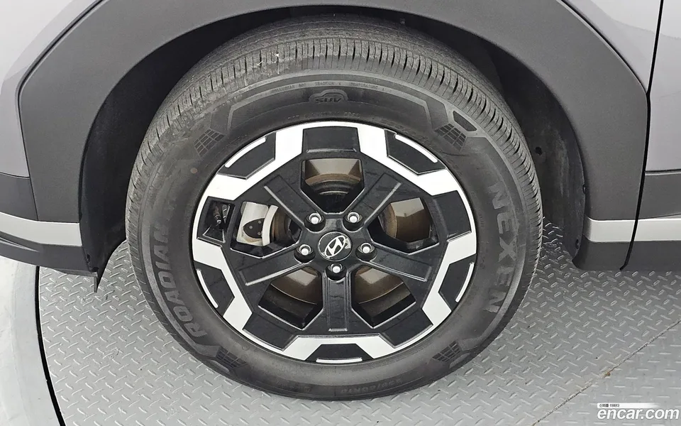 Hyundai SantaFe 2.5T 2WD 2024 — миниатюра 5