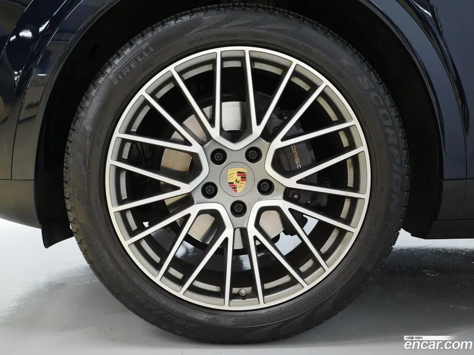 Porsche Cayenne 3.0 2022 — миниатюра 5