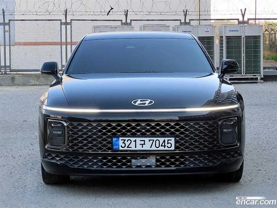 Hyundai Grandeur 2.5 2WD 2023 — миниатюра 2