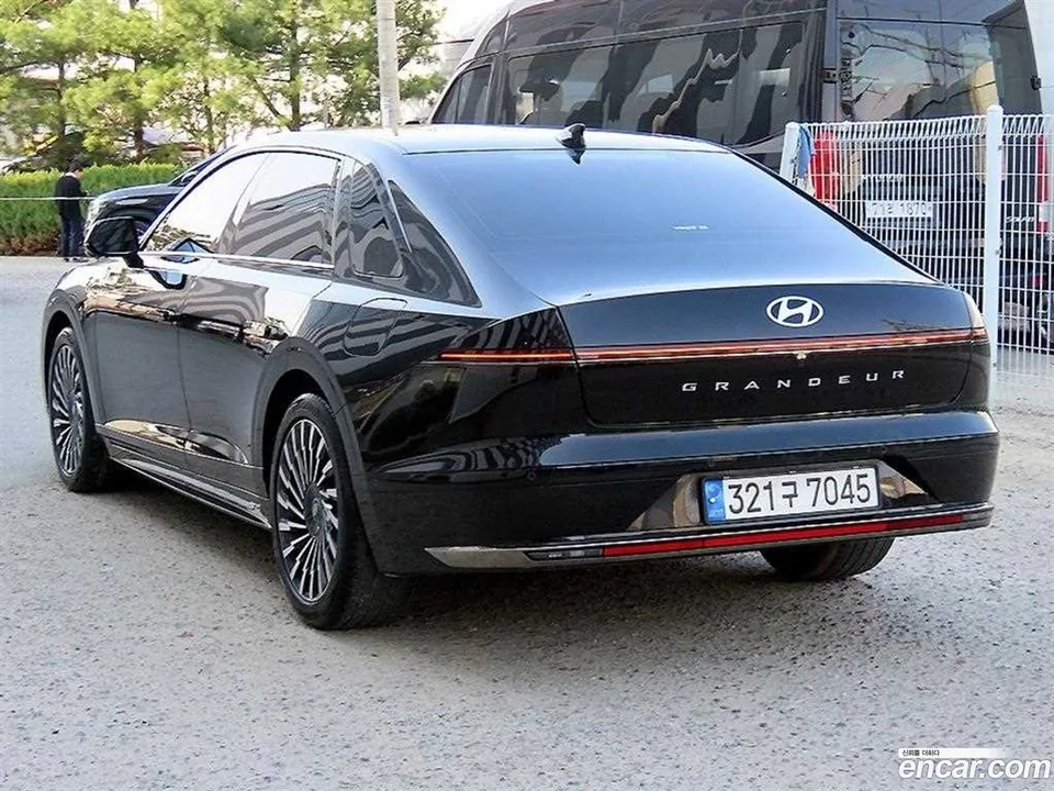 Hyundai Grandeur 2.5 2WD 2023 — миниатюра 4
