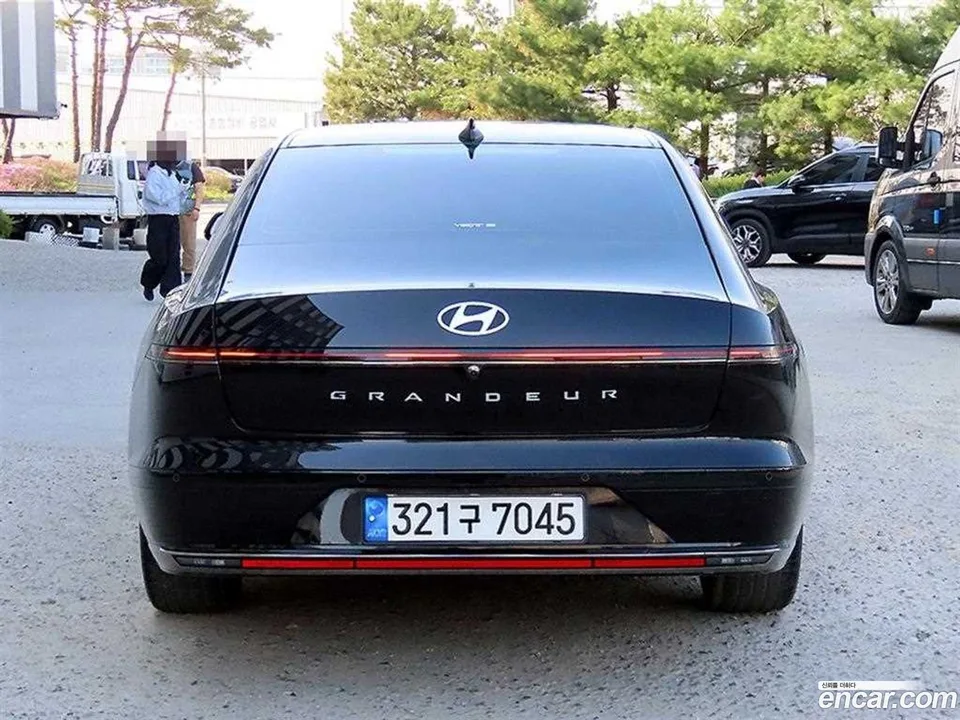 Hyundai Grandeur 2.5 2WD 2023 — миниатюра 5