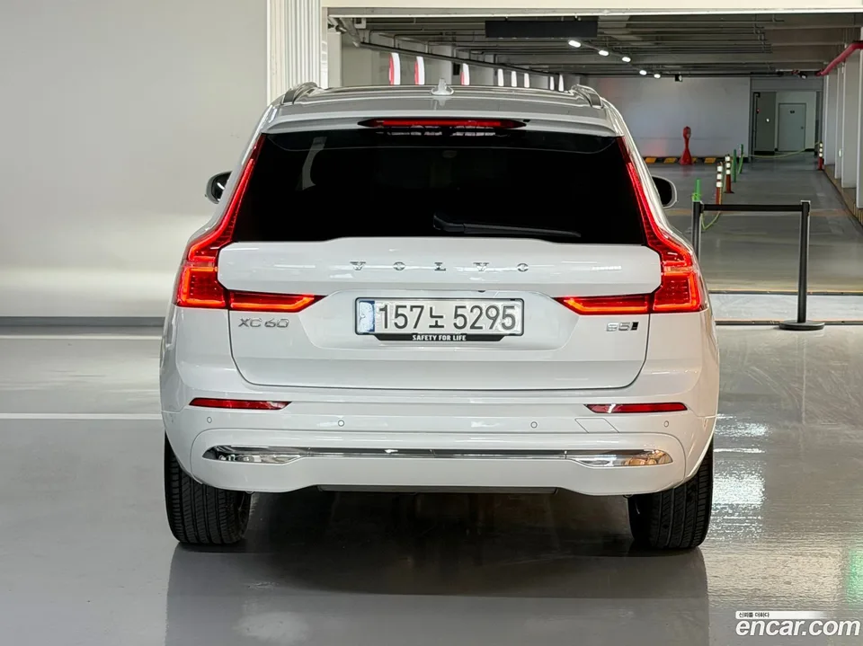 Volvo XC60 B5 2024 — миниатюра 4