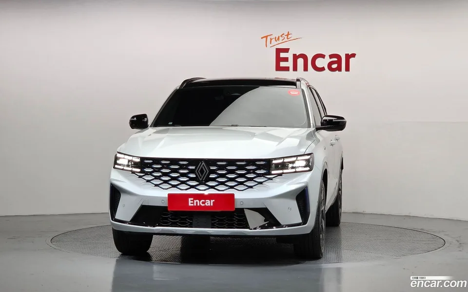 Renault Samsung Grand Koleos 1.5 E-TECH 2WD 2024 — миниатюра 3
