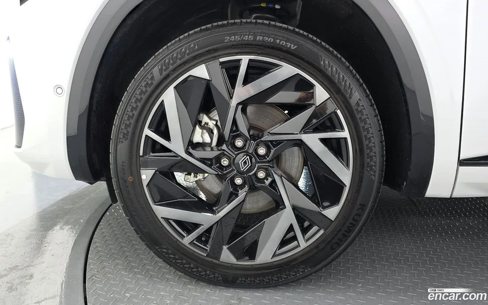 Renault Samsung Grand Koleos 1.5 E-TECH 2WD 2024 — миниатюра 5
