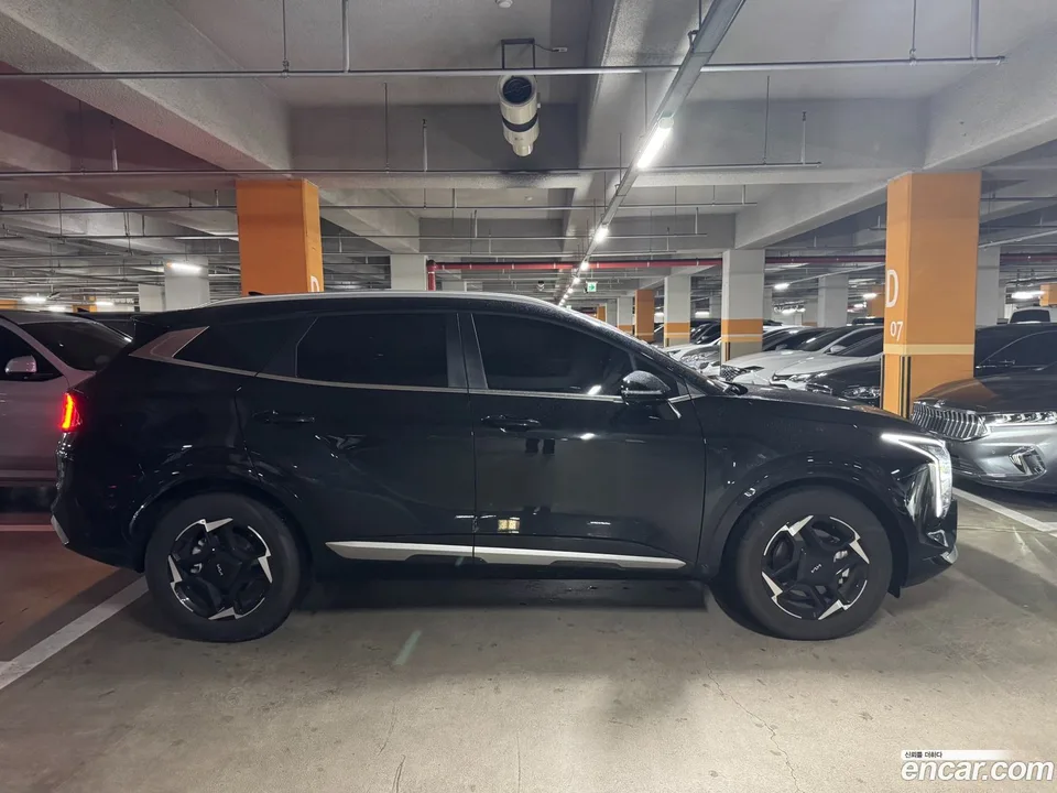 Kia Sportage 1.6 2WD 2024 — миниатюра 4