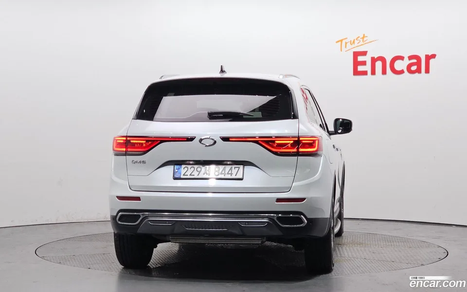 Renault Samsung QM6 2.0 LPe 2WD 2023 — миниатюра 4