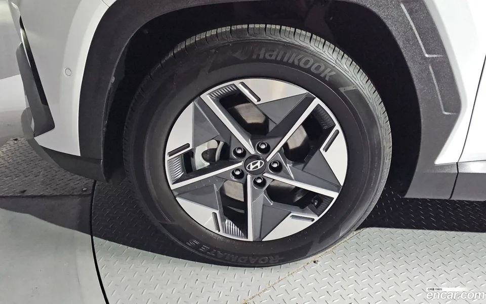 Hyundai Tucson NX4 1.6 2WD 2024 — миниатюра 5