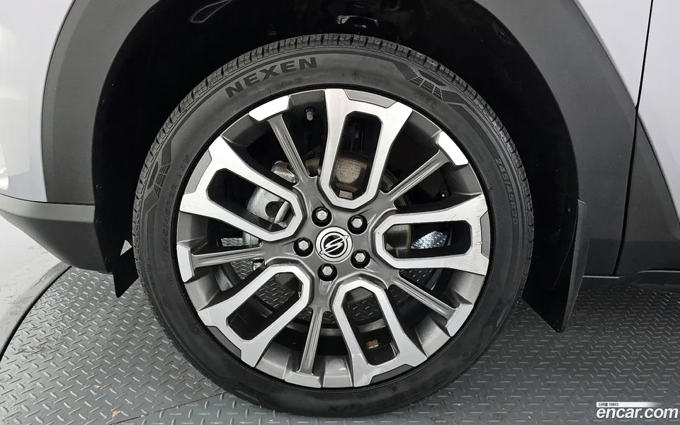 KG Mobility Torres 1.5 4WD 2023 — миниатюра 5