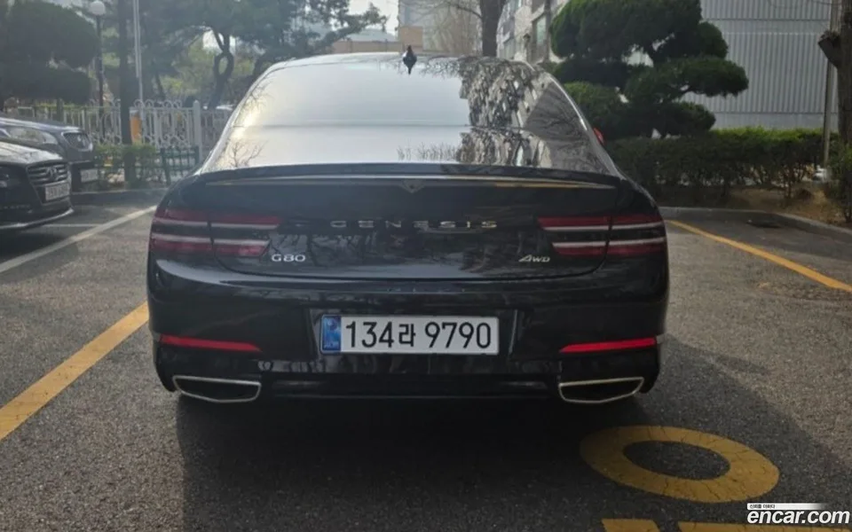 Genesis G80 2.5 AWD 2023 — миниатюра 4